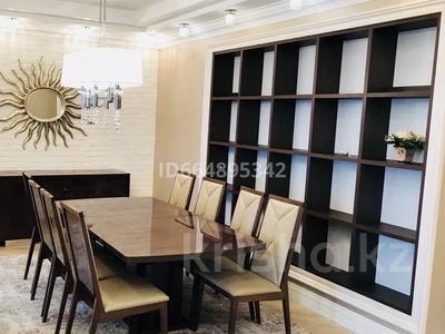 4-бөлмелі пәтер · 185 м² · 5/11 қабат, Аль-фараби 21 — Каратаева, бағасы: 195 млн ₸ в Алматы, Бостандыкский р-н