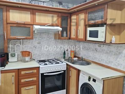 3-комнатная квартира · 61 м² · 2/5 этаж, Каржаубайулы 243 за 200 000 ₸ в Семее