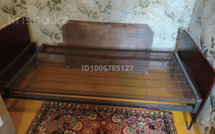 1 бөлме · 14 м², Серикбаев 1/1, бағасы: 140 000 ₸ в Усть-Каменогорске — фото 2