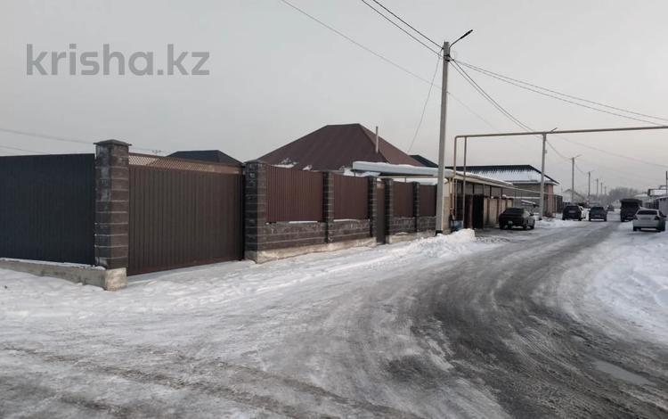 Отдельный дом · 4 комнаты · 125 м² · 636 сот., Туймебая, Кенесары хан 30 — Салтанат магазин за 35 млн ₸ в  — фото 2