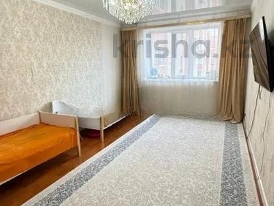 3-комнатная квартира · 90 м² · 8/10 этаж, Кумисбекова 8 за 41 млн ₸ в Астане, Сарыарка р-н