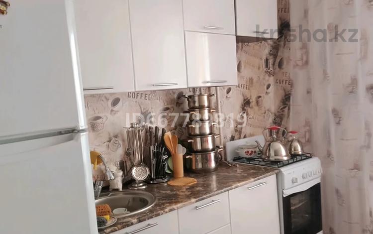 3-бөлмелі пәтер · 63 м² · 3/5 қабат, Старый город, АСХК 1., бағасы: 15.5 млн ₸ в Актобе — фото 4