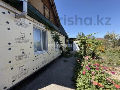 Отдельный дом · 5 комнат · 90 м² · 10 сот., Гоголя 11 — Гоголя Республика за 22 млн ₸ в Талдыкоргане, мкр Жастар