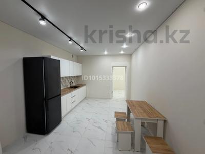 2-бөлмелі пәтер · 75 м² · 2/5 қабат, Зачаганск пгт ш/а. 34 — Жазира, бағасы: 180 000 ₸ в Уральске, мкр. Зачаганск пгт