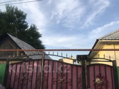 Отдельный дом · 4 комнаты · 170 м² · 5.5 сот., мкр Кемел (Первомайское), Королева 12 — Шекспира за 95 млн ₸ в Алматы, Жетысуский р-н