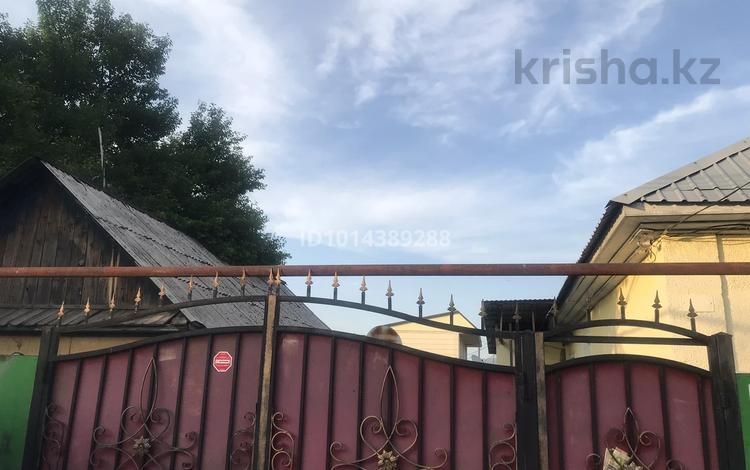 Отдельный дом · 4 комнаты · 170 м² · 5.5 сот., мкр Кемел (Первомайское), Королева 12 — Шекспира за 95 млн ₸ в Алматы, Жетысуский р-н — фото 2