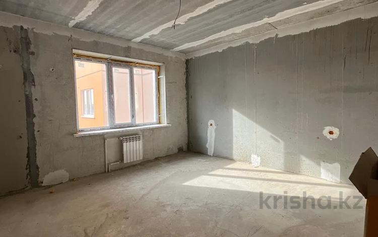 3-комнатная квартира · 101 м² · 3/9 этаж, Самал 110 за 32 млн ₸ в Уральске — фото 2