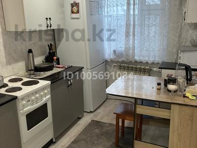 2-комнатная квартира · 44 м² · 5/5 этаж, Проспекст Сатпаева — Улытау Молл Каспи Банк за 12 млн ₸