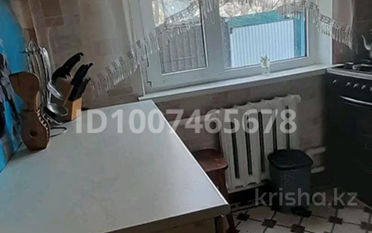 2-комнатная квартира · 44 м² · 1/2 этаж, 40лет победы 3-4 за 8 млн ₸ в Актобе, жилой массив Жанаконыс — фото 2