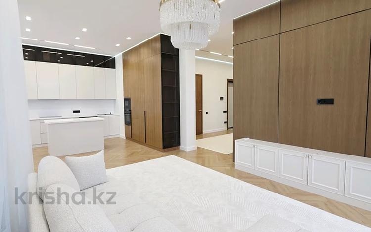 3-комнатная квартира · 100 м², Акмешит 1 за 185 млн ₸ в Астане, Есильский р-н — фото 2