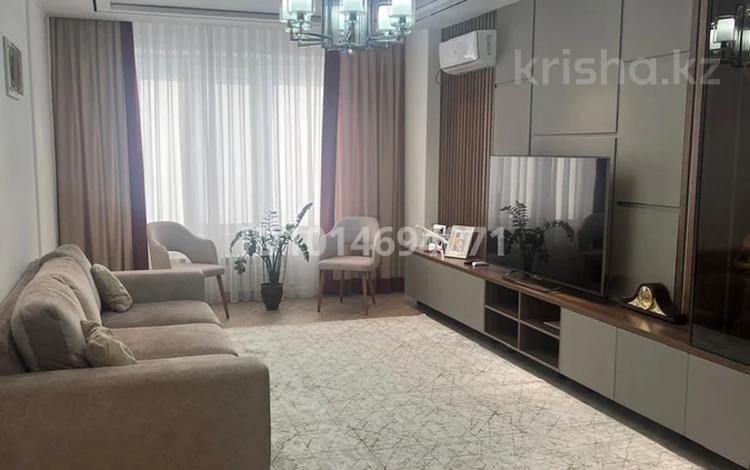 4-бөлмелі пәтер · 130 м² · 7 қабат, Нұрсая ш/а., Абылхайырхан 63, бағасы: 600 000 ₸ в Атырау, мкр Нурсая — фото 2