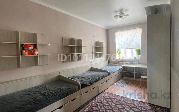 Отдельный дом · 4 комнаты · 180 м² · 15 сот., 4 квартал 923 — Магазин Шұғыла за 16 млн ₸ в Саина Шапагатовой — фото 2