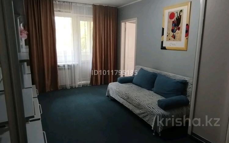 2-комнатная квартира · 45 м² · 2/5 этаж, Абая - Ауэзова за 300 000 ₸ в Алматы, Бостандыкский р-н — фото 2