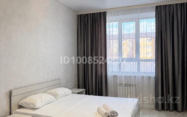 2-комнатная квартира · 65 м² · 3/9 этаж, мкр Юго-Восток, Муканова 47/3 за 3 000 ₸ в Караганде, Казыбек би р-н — фото 11