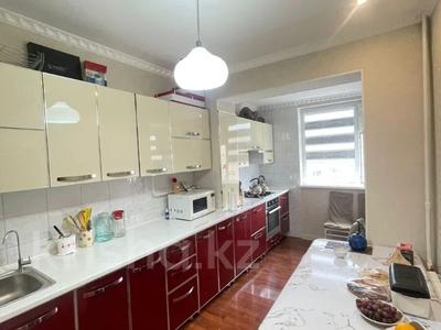 3-комнатная квартира · 70 м² · 4/5 этаж, 12-й мкр 68 за 19 млн ₸ в Актау