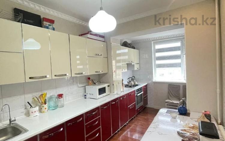 3-комнатная квартира · 70 м² · 4/5 этаж, 12-й мкр 68 за 19 млн ₸ в Актау — фото 5