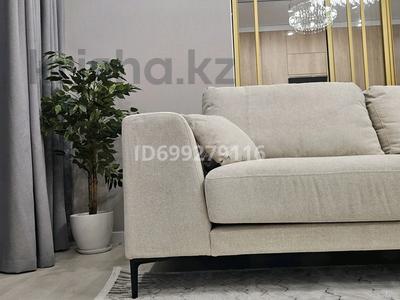 2-бөлмелі пәтер · 90 м² · 2/3 қабат, Мирас ш/а. 157 — ул. Аскарова, бағасы: 650 000 ₸ в Алматы, Бостандыкский р-н