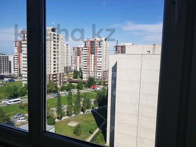 2-комнатная квартира, 68 м², 9/10 этаж, мкр Аккент за 35 млн 〒 в Алматы, Алатауский р-н