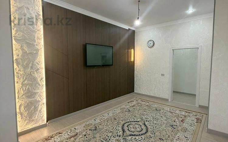 1-бөлмелі пәтер · 48 м² · 12/15 қабат, 17-й мкр 87/4, бағасы: 13 млн ₸ в Актау — фото 2