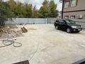 Отдельный дом · 3 комнаты · 200 м² · 6.5 сот., Асфальтовая 51 за 350 000 ₸ в Уральске — фото 2