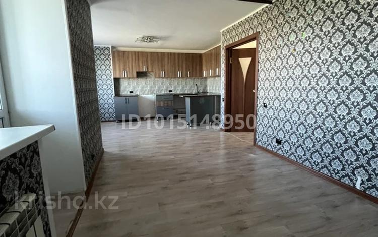 1-бөлмелі пәтер · 43 м² · 4/9 қабат, Братьев Дюсембиновых 4, бағасы: 17 млн ₸ в Павлодаре — фото 2