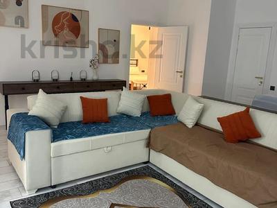 Отдельный дом · 4 комнаты · 160 м² · 5 сот., Д/м Кайнарбулак б/н — Центр за 80 млн 〒 в Шымкенте, Каратауский р-н