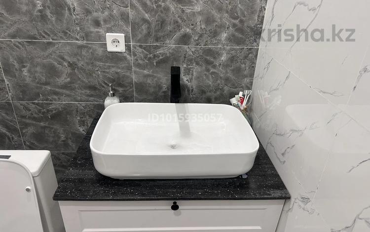 3-бөлмелі пәтер · 90 м² · 3/12 қабат, Нұркент ш/а, Алгабас-1 66 — Рыскулова Момышулы, бағасы: 48 млн ₸ в Алматы, Алатауский р-н — фото 2