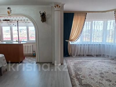 4-комнатная квартира · 130 м² · 9/10 этаж, Адмирал Владимирский 23 А за 37.5 млн 〒 в Атырау, мкр Авангард-2