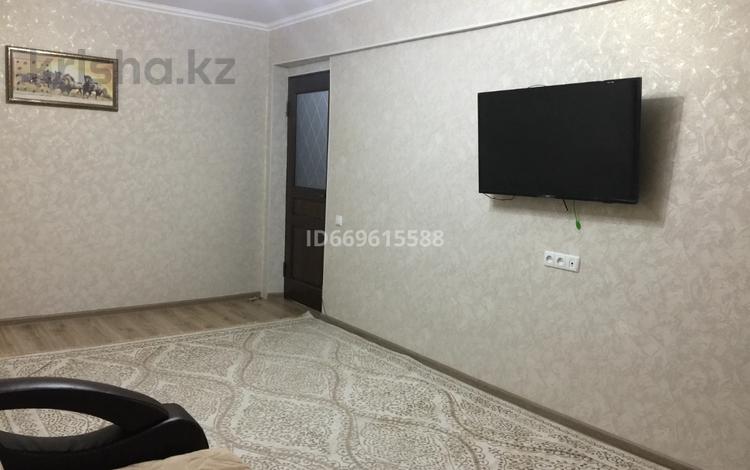 2-комнатная квартира · 48 м² · 3/5 этаж, мкр Центральный 118а — Махамбета Утемисова за 190 000 ₸ в Атырау — фото 4