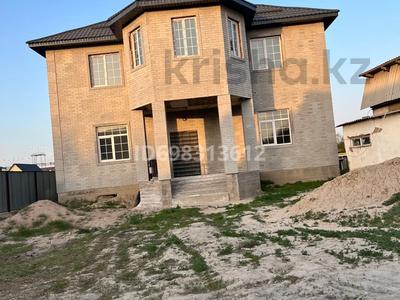 Отдельный дом · 7 комнат · 313 м² · 10 сот., Абдильда 17 за 32 млн ₸ в Ельтае
