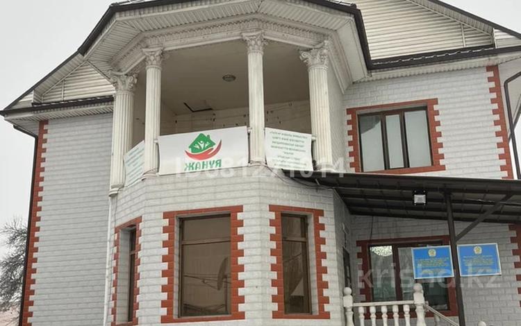 Отдельный дом · 12 комнат · 380 м² · 10 сот., Райымбек батыра 97 за 1.5 млн ₸ в Талгаре — фото 2