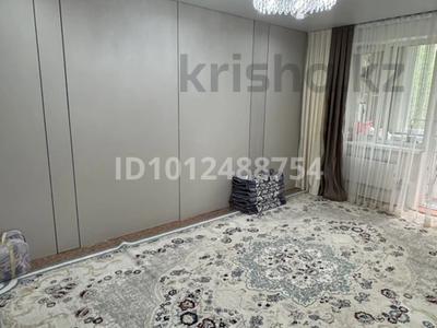 1-бөлмелі пәтер · 41 м² · 4/5 қабат, мкр Жулдыз-1 25 Б — в сторону конечной остановки, рядом школа, 20 поликлиника, бағасы: 25 млн ₸ в Алматы, Турксибский р-н