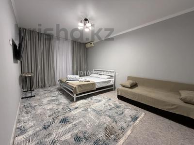 1-комнатная квартира · 40 м² · 8/8 этаж, мкр Орбита-2 17в за 15 000 〒 в Алматы, Бостандыкский р-н