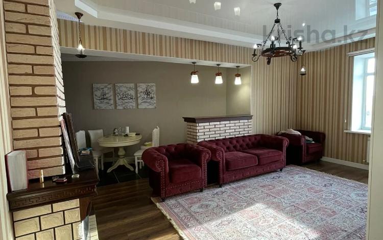 2-комнатная квартира · 64.7 м² · 10/12 этаж, мкр 5, Алия молдагулова за 25.5 млн ₸ в Актобе — фото 16