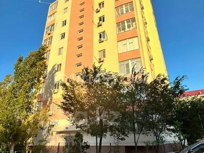 4-комнатная квартира · 110 м² · 6/9 этаж, Аванагард-3 39В за 35 млн ₸ в Атырау, мкр Авангард-3