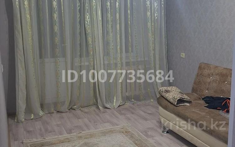 1-комнатная квартира · 35 м² · 4/5 этаж, мкр Самал 19 — Садик N6 за 75 000 〒 в Таразе — фото 2