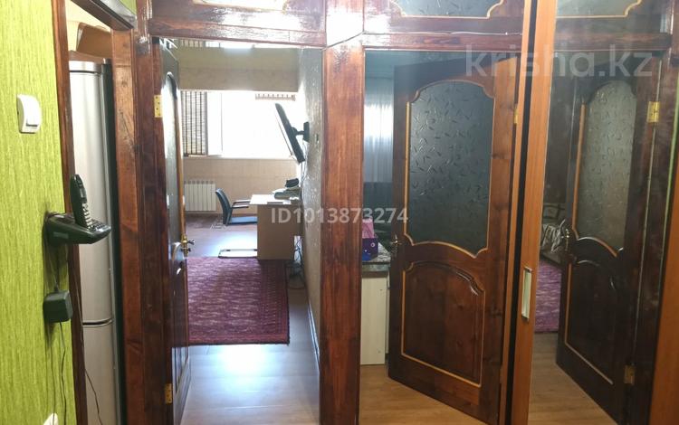2-бөлмелі пәтер · 55 м² · 2/2 қабат, 8-ш/а. 28, бағасы: 12 млн ₸ в Актау, 8-й мкр — фото 2