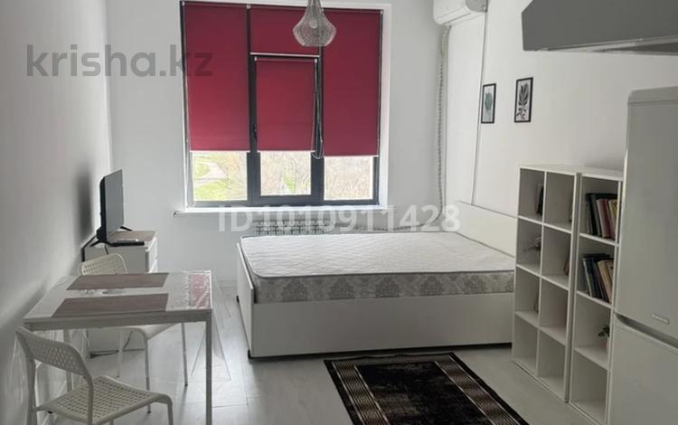 1-бөлмелі пәтер · 26 м² · 5 қабат, Варламова 1/3 — Озеро Сайран, бағасы: 240 000 ₸ в Алматы, Алмалинский р-н — фото 2