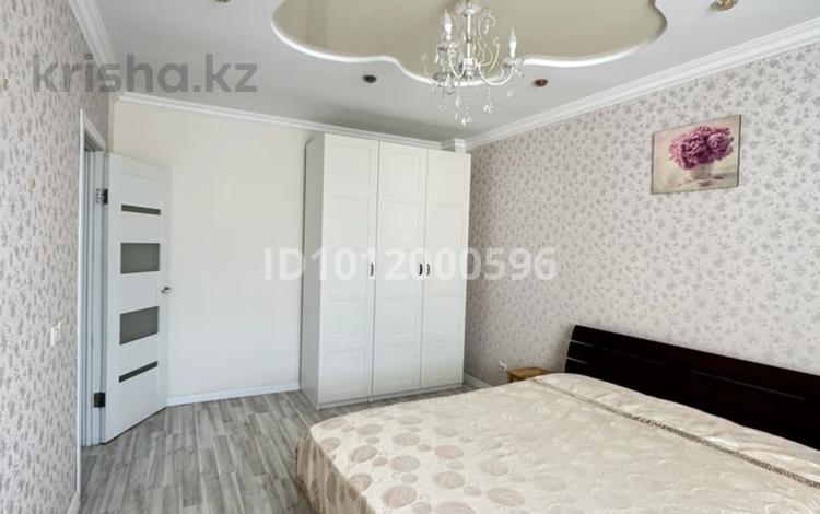 2-комнатная квартира · 60 м² · 5/16 этаж, Просп. Абая 8 за 37 млн ₸ в Астане, Сарыарка р-н — фото 2