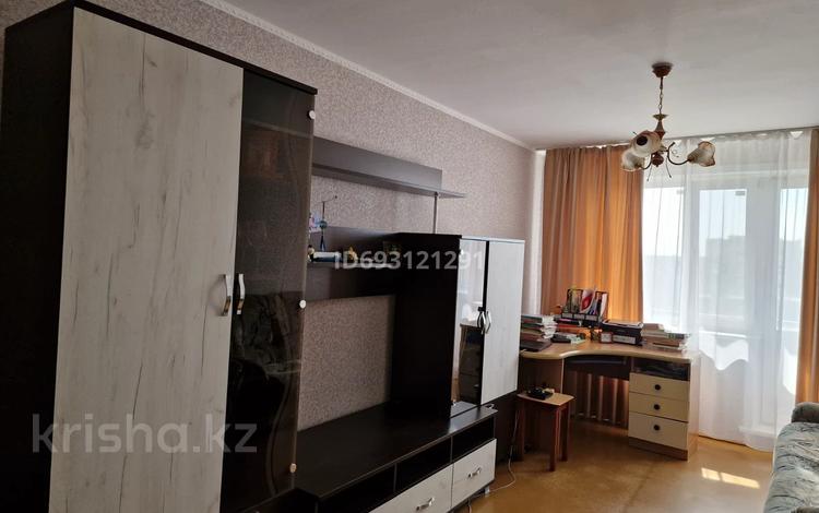 1-комнатная квартира, 34 м², 9/9 этаж, Малайсары Батыра 8 за 11 млн 〒 в Павлодаре — фото 2