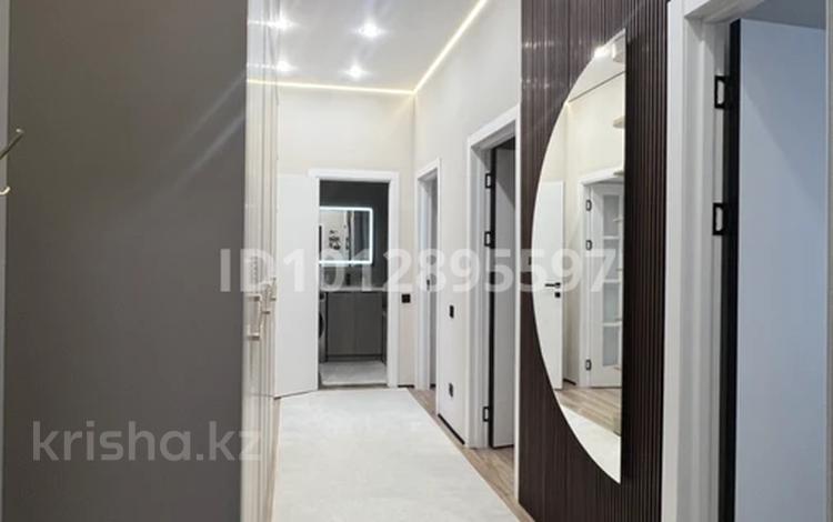 3-бөлмелі пәтер · 80 м² · 6/10 қабат, Байтурсынова 20/2 — Байтурсынова 20/2, бағасы: 65 млн ₸ в Астане, Сарайшык р-н — фото 2