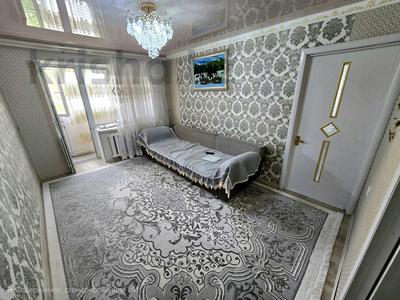 3-комнатная квартира · 52 м² · 2/5 этаж, Сатпаева 61А за 15.5 млн 〒 в Жезказгане