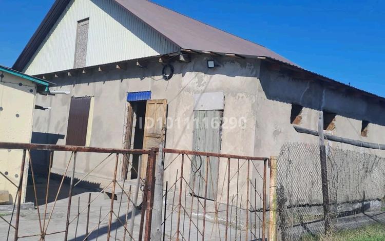 Саяжай · 4 бөлме · 100 м² · 6 жүзд., Бобровка 934, бағасы: 12 млн ₸ в Семее — фото 2