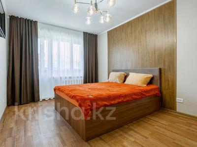 1-комнатная квартира, 40 м², 2/5 этаж посуточно, Алтынсарина 200 за 10 000 〒 в Петропавловске