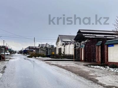 Отдельный дом · 6 комнат · 250 м² · 11 сот., 193-й квартал, Бикен Римова 49 — Арғынбекова Жібек жолы за 61 млн ₸ в Шымкенте, Енбекшинский р-н