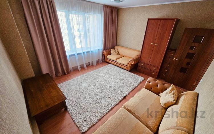 2-комнатная квартира, 80 м², 12/17 этаж помесячно, Ходжанова 76 — Пр. Аль-Фараби за 350 000 〒 в Алматы, Бостандыкский р-н — фото 2