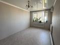 3-комнатная квартира · 62.5 м² · 9/9 этаж, мкр 4, Ларина 8/1 — Авто парк Сары арка2 за 19 млн ₸ в Уральске — фото 2