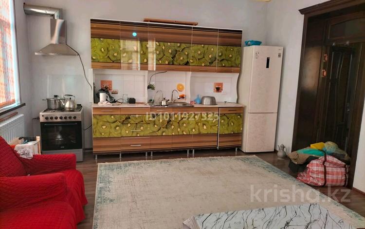 Отдельный дом · 6 комнат · 150 м² · 8 сот., Талғар б/н за 200 000 ₸ в Сарыагаш — фото 2
