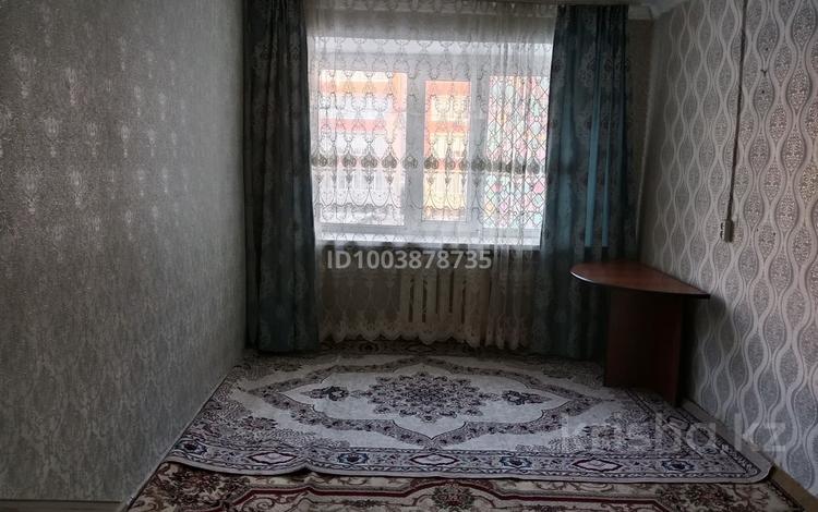 1-комнатная квартира · 16 м² · 2 этаж, акотау — улица Акотау, рядом с улицей Алексея Черекаева за 5 млн 〒 в Уральске, мкр Школьник — фото 2