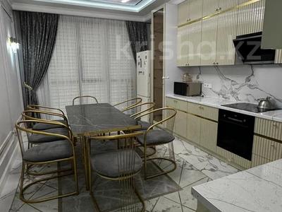 Аренда квартир в Шымкенте: 3-комнатная квартира · 118 м² · 7/16 этаж, мкр Нурсат 2, Назарбаева за 500 000 〒 3-комнатная квартира · 118 м² · 7/16 этаж, мкр Нурсат 2, Назарбаева за 500 000 〒 в Шымкенте, Каратауский р-н
